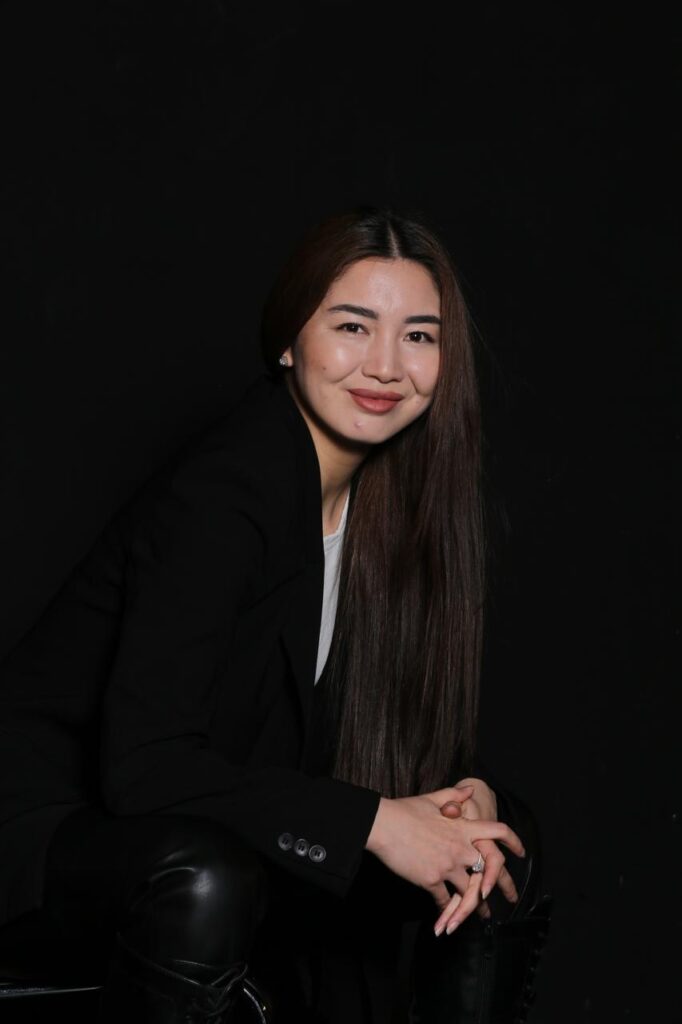 Муканова Шырын